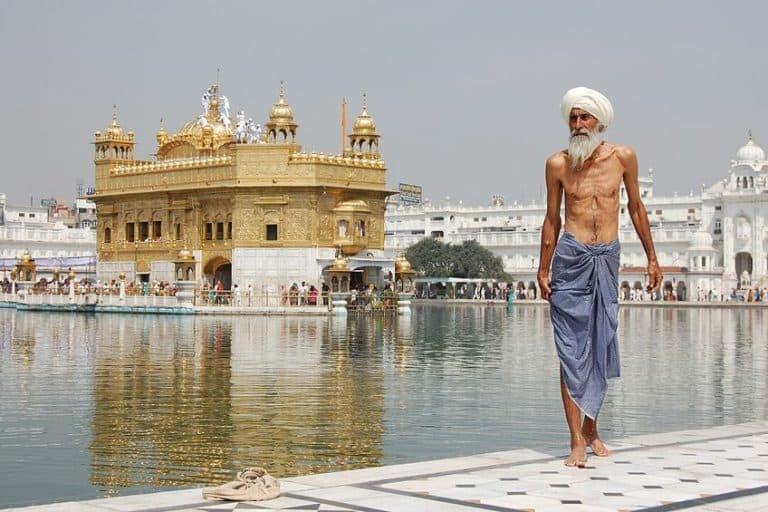 Famous Temples in India – The 10 Most Beautiful Places of Worship