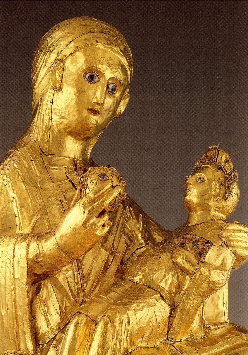 Golden Medieval Sculptures