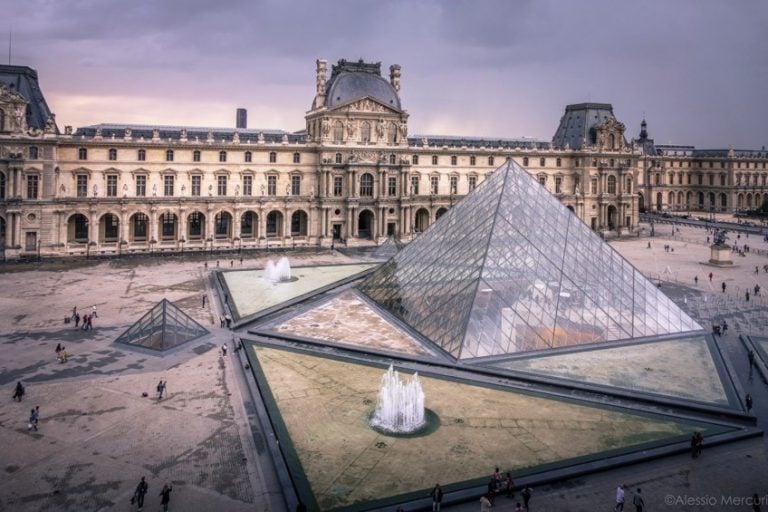 The Louvre Museum Facts – Fun Facts About the Louvre Museum