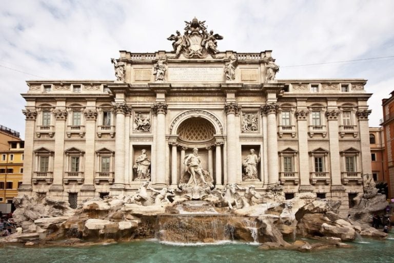 Trevi Fountain in Rome – A History of the Trevi Fountain