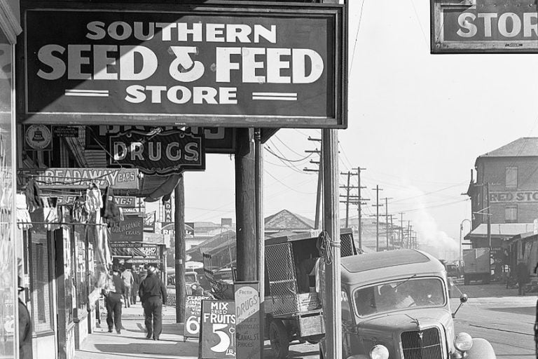 Walker Evans – Father of American Documentary Photography